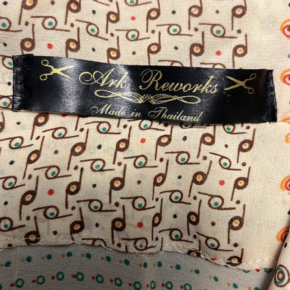 🇨🇦 Ark Reworks light top size S-M - Picture 5 of 7